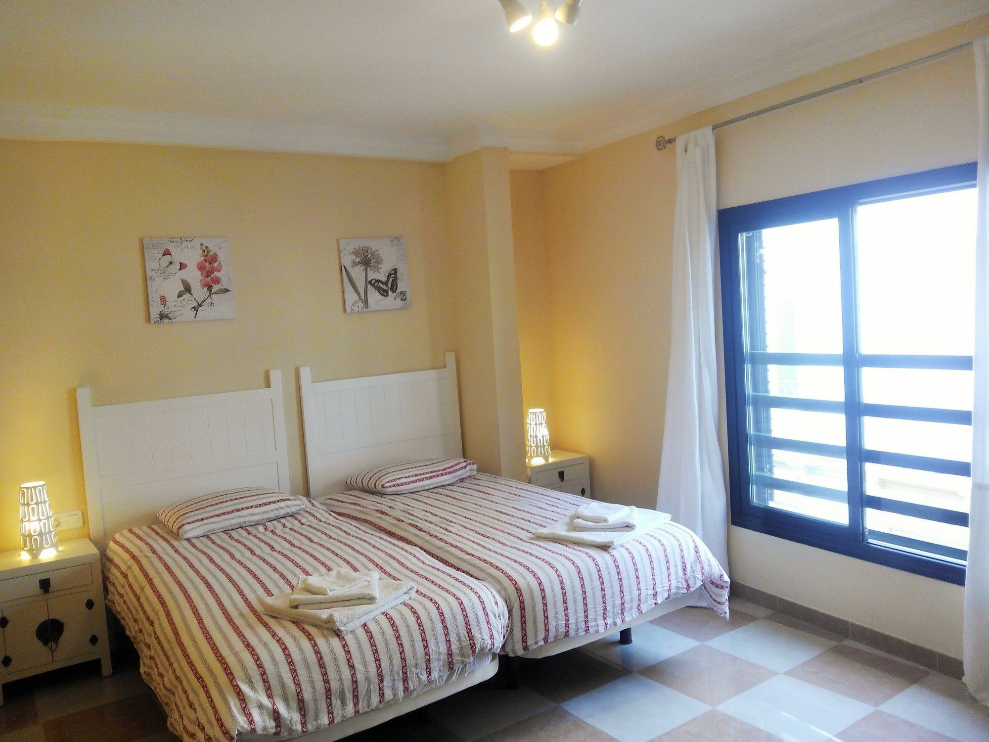 Malaga Centro Apartamentos Kültér fotó